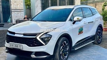 Kia Sportage 2022 - 8000 km mới nhất việt nam