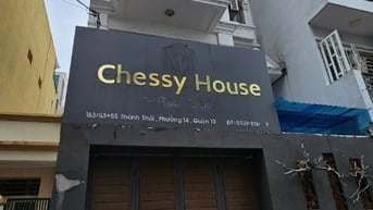 BÁN GẤP NHÀ QUẬN 5 HẺM XE HƠI ĐƯỜNG NGUYỄN TRÃI