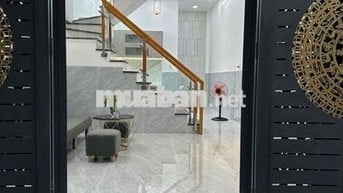 Bán nhà Kế bên Tân phú nguyễn Sơn 2tầng 4ty3 . 4x11 .,HXH. 2pn sổ đẹp.