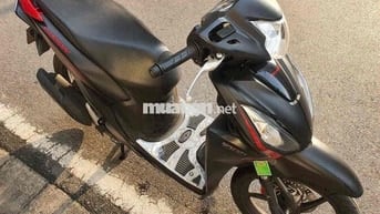 Honda Vison đen thể thao
