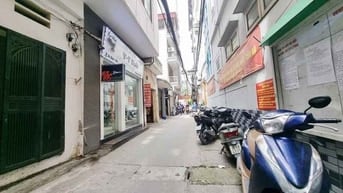 Bán nhà Văn Cao, Ba Đình, ôtô đỗ, kinh doanh, giá rẻ, 106mx3t, 17.5 tỷ