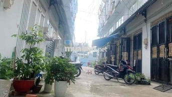 BÁN NHÀ HUỲNH TẤN PHÁT NỞ HẬU TÀI LỘC ĂN NÊN LÀM RA