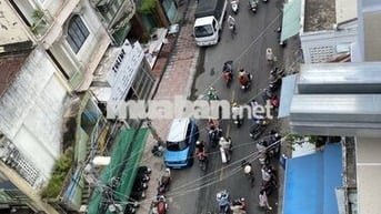 BÁN NHÀ MT KD ,SÁT CHỢ BÀ CHIỂU - GẦN Q1 DÒNG TIỀN TỐT