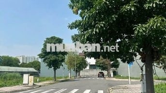 Vị chi chỉ 1.98 tỷ đất ngay Đ.Ngô Chí Quốc TĐức. Cách 300 Đ.Vành Đai 2