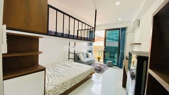 Siêu phẩm CCMN 30m2 Gác xép. Full đồ, ban công view hồ ở Định Công Hạ
