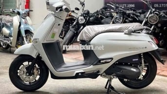 Honda Giorno 125 ABS mới