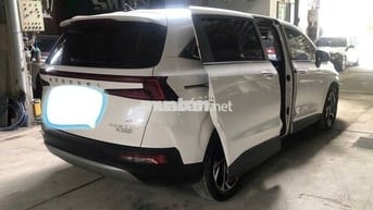 Hyundai Custin 2.0T Cao Cấp – 2024 – Odo 19.000 km