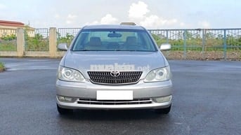 Toyota Camry 3.0V model 2005 bạc đẹp