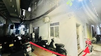 BÁN NHÀ PHỐ PHÙNG KHOANG,10phòng,6tầng, nhà lô góc ,giá 8,6tỷ siêuhiếm