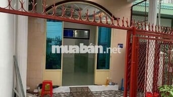 Nhà mới 2pn 2 máy lạnh Hẻm Trần Nam Phú