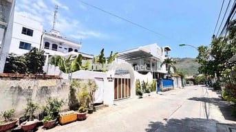 BÁN LÔ ĐẤT KHU BA LÀNG, VĨNH HẢI RẤT GẦN BIỂN