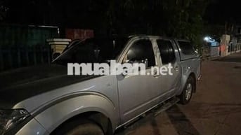Nissan Navara 2013 LE 2.5MT 4WD - 200000 km