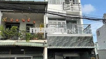 NHÀ MT 4Tầng, TCH 13, Q12 VỪA Ở VỪA KD GIÁ QUÁ NGON