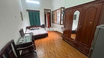 Cho thuê phòng ở khép kín 25m2 tại 462 Đội Cấn.