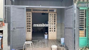 Cho thuê nhà 1 trệt 1 lửng 4x16 (3pn 2wc) Cây Cám giáp Bình Tân