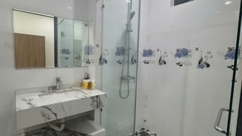 Bán nhà 3 tầng xây mới mỹ an (4pn) 100m2
