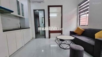 Cần cho thuê căn hộ CCMN - Thang máy, bảo vệ - Giá điện nước nhà dân