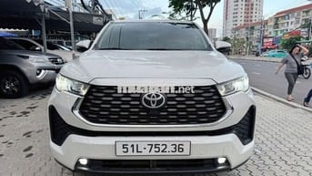 Toyota Innova Cross 2.0 CVT 2024 - 26000 km
