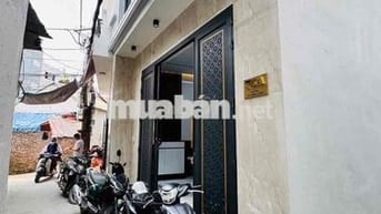 chủ mót bán giảm chào còn nhỉnh 7 tỷ nhà 5T thang máy full nội thất