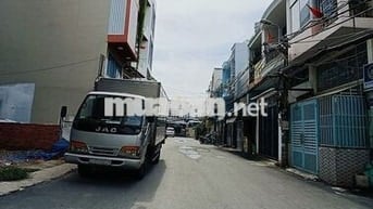 Nhà 791/ Trần Xuân Soạn Quận 7-gần 80m2-3 tầng-4pn-hxh-nhỉnh 5đ