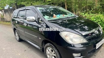 Toyota Innova 2006 G - 126000 km