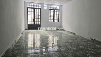 Hẻm 8m Bàu Cát, F12, 4x23m , 1 lầu đúc 4pn 3wc, giá 18tr