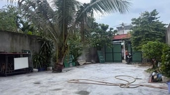 CHO THUÊ KHO XƯỞNG CÓ SÂN RỘNG CÓ ĐIỆN 3 Pha Gần MN Hoa Đỗ Quyên