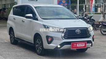 Innova 2022 G 2.0 AT - 54000 km