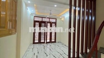Bán nhà 4 tầng, ô tô tránh, 2 mặt thoáng, tại Hà Đông,Giá 4,4 tỷ, 35m2