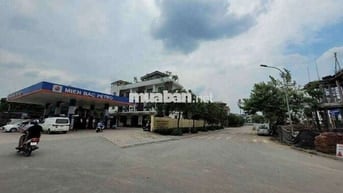 Ỷ La, Dương Nội, ba bước ra khu đô thị, ô tô 20m