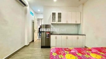 Phòng ngay cầu chữ Y, full nt, sạch sẽ, free xe, sát SGu, KHTn, UEh