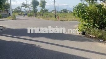 Cần bán lô góc 2 mặt tiền Thâm Tâm, Phi Bình 2