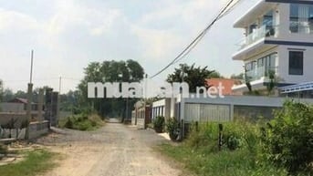 Đất Thổ Cư 100% DT : 4m x 32m Đường Lớn Xe Tải