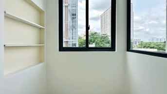 NGUYỄN XÍ, NHÀ HẺM XE HƠI CÁCH ĐƯỜNG CHÍNH 40M