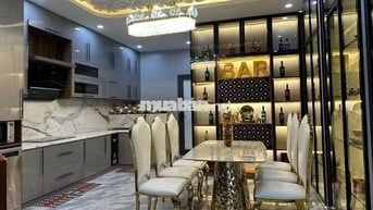CỰC HIẾM! NHÀ MỚI 40M x 5T THANG MÁY, NGUYỄN ĐỨC CẢNH, CHỈ GẦN 7 TỶ