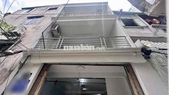 NHÀ THUÊ MẶT TIỀN HẺM HOÀNG SA TRỆT 2 LẦU 2PN 3WC NHÀ ĐẸP SẠCH SẼ