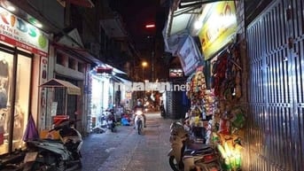GIẢM CHÀO ! CẦU GIẤY 34m2, GIÁ CHỈ 6.25 TỶ, GẦN PHỐ, 2 THOÁNG, Ở SƯỚNG