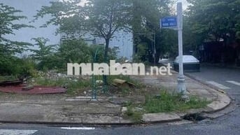 chủ cần bán lô góc nhơn hoà 3 sau bến xe  Quý khách mua nhanh liên hệ