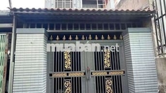 Nhà bán 1 trệt 1 lầu 4x16 m giá 2 ty2 nhà có sân để xe hơi