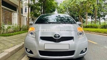 Toyota Yaris 2011 1.3 AT - 100000 km
