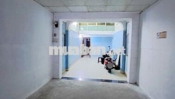 Chính chủ cho thuê nhà đường Ngọc Hồi, đối diện BX Nước Ngầm
