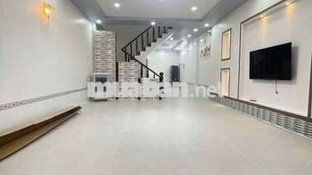 Nhà mới 3pn có nội thất KDC Hồng Phát