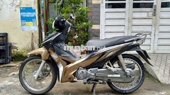 Mua xe mới cho nên cần bán.