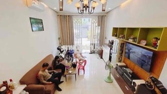 NHÀ MẶT TIỀN ĐƯỜNG, 50 m2, NHÀ BÈ, 5 PHÚT ĐI QUẬN 7