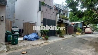 Cần bán gấp lô đất PTTN .Q12 .DT 4 x18.  . Đường nhựa 10m  thổ cư 100%
