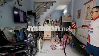 1,550 Tỷ TL nhà 1 lầu 3,2 x 8 mặt tiền hẻm 2295/ Huỳnh Tấn Phát