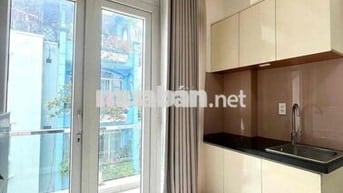 CHÍNH CHỦ CHO THUÊ STUDIO BAN CÔNG LỚN NGAY TRẦN HƯNG ĐẠO- Q1