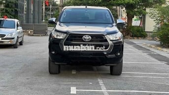 Toyota Hilux 2021 2.4E 4x2 AT - 630000 km