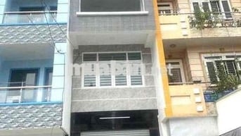 CHO THUÊ NHÀ MẶT TIỀN ( 3 LẦU SUỐT) ĐƯỜNG CÁCH MẠNG THÁNG 8, QUẬN 10