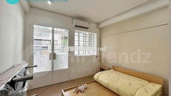 Cho thuê căn hộ 2PN Ban công, Máy giặt riêng Q1 gần chợ Bến Thành